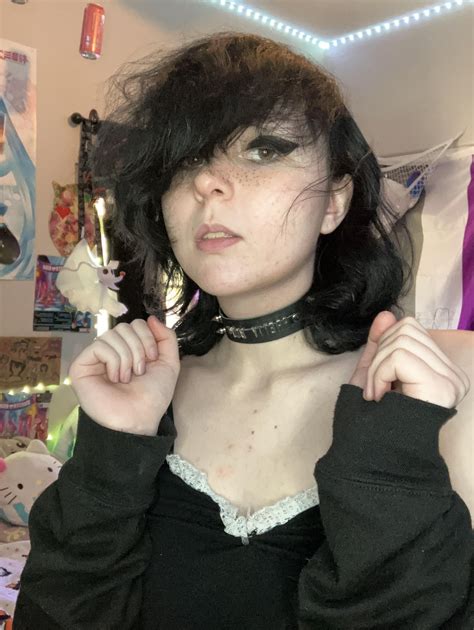 goth femboy nude|GOTH FEMBOY @ Tranny Clips